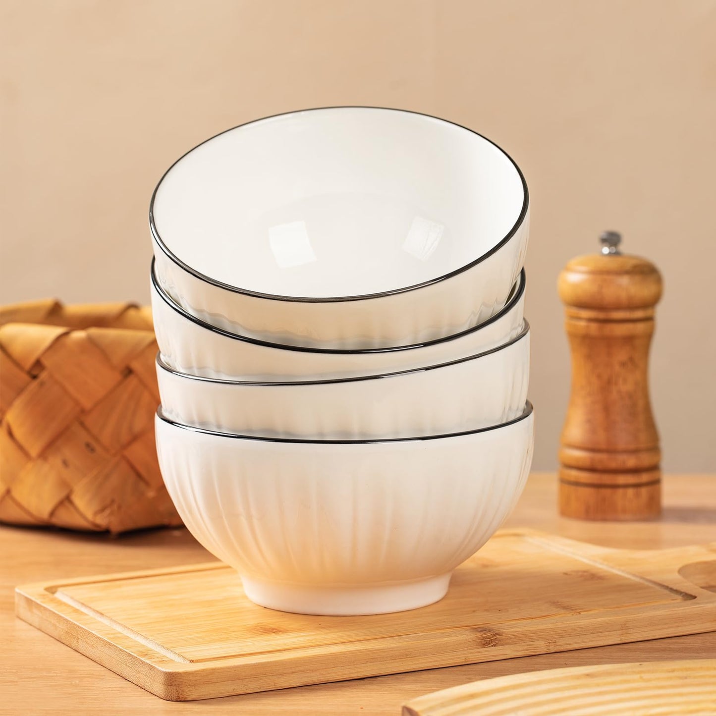 Beeniro Beeniro Elegant White Ceramic Cereal Bowls | Set of 4 (700ml, 15x8cm)
