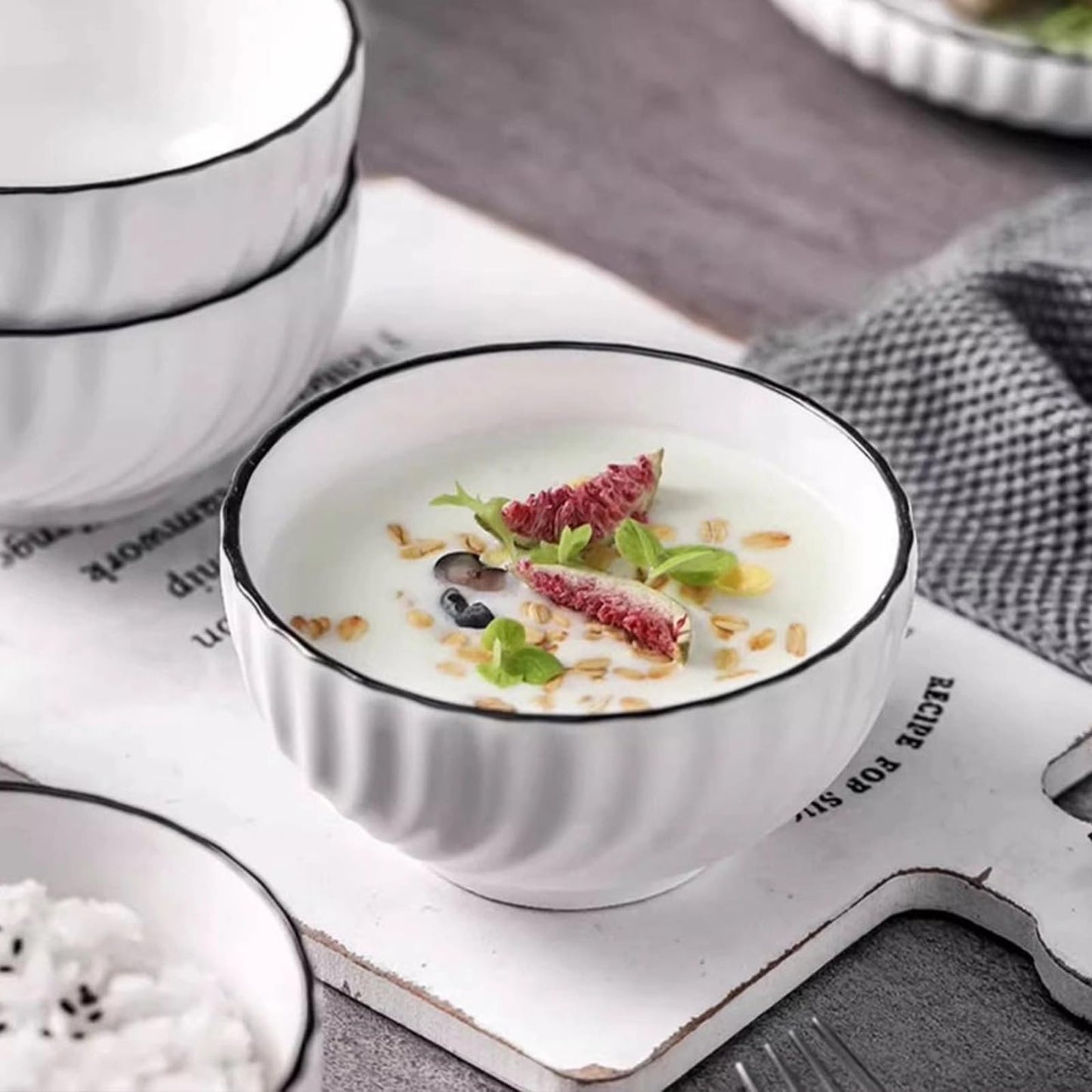 Beeniro Beeniro Premium Ceramic Cereal Bowls Set of 4 | 700ml (15x8cm) Color C