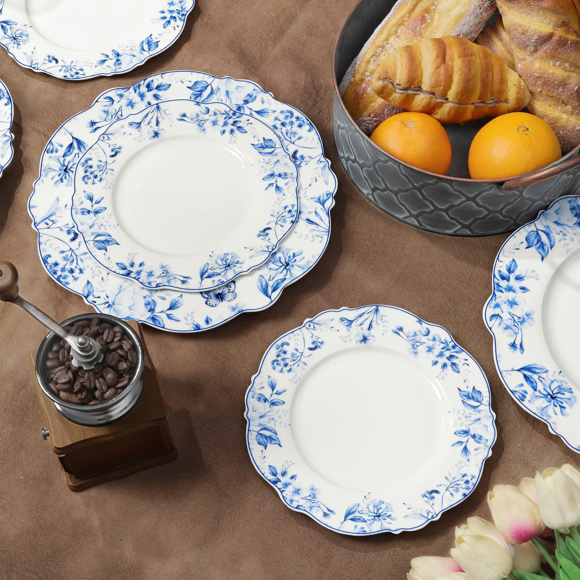 Beeniro Beeniro Premium Light Blue Floral Porcelain Dessert Plates | Set of 4 (20.5cm)